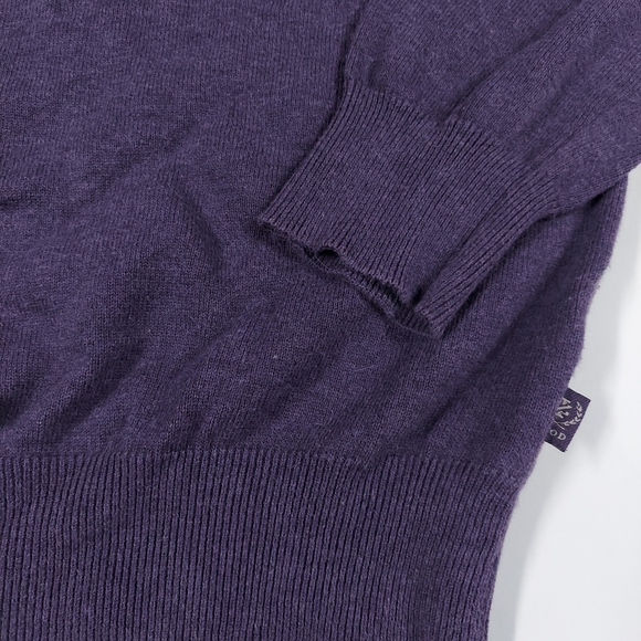 IZOD Purple Pullover VNeck Lightweight Sweater - Picture 6 of 11